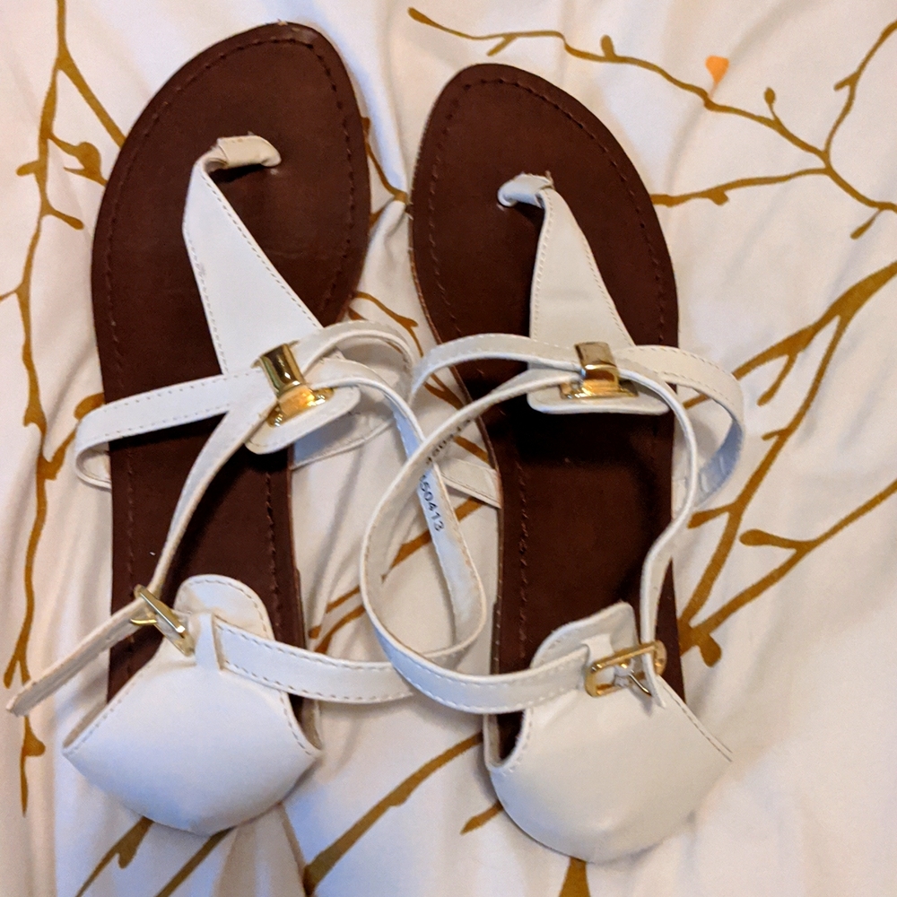 Gap white Sandals